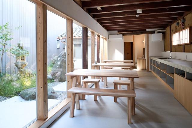 上市 by metate