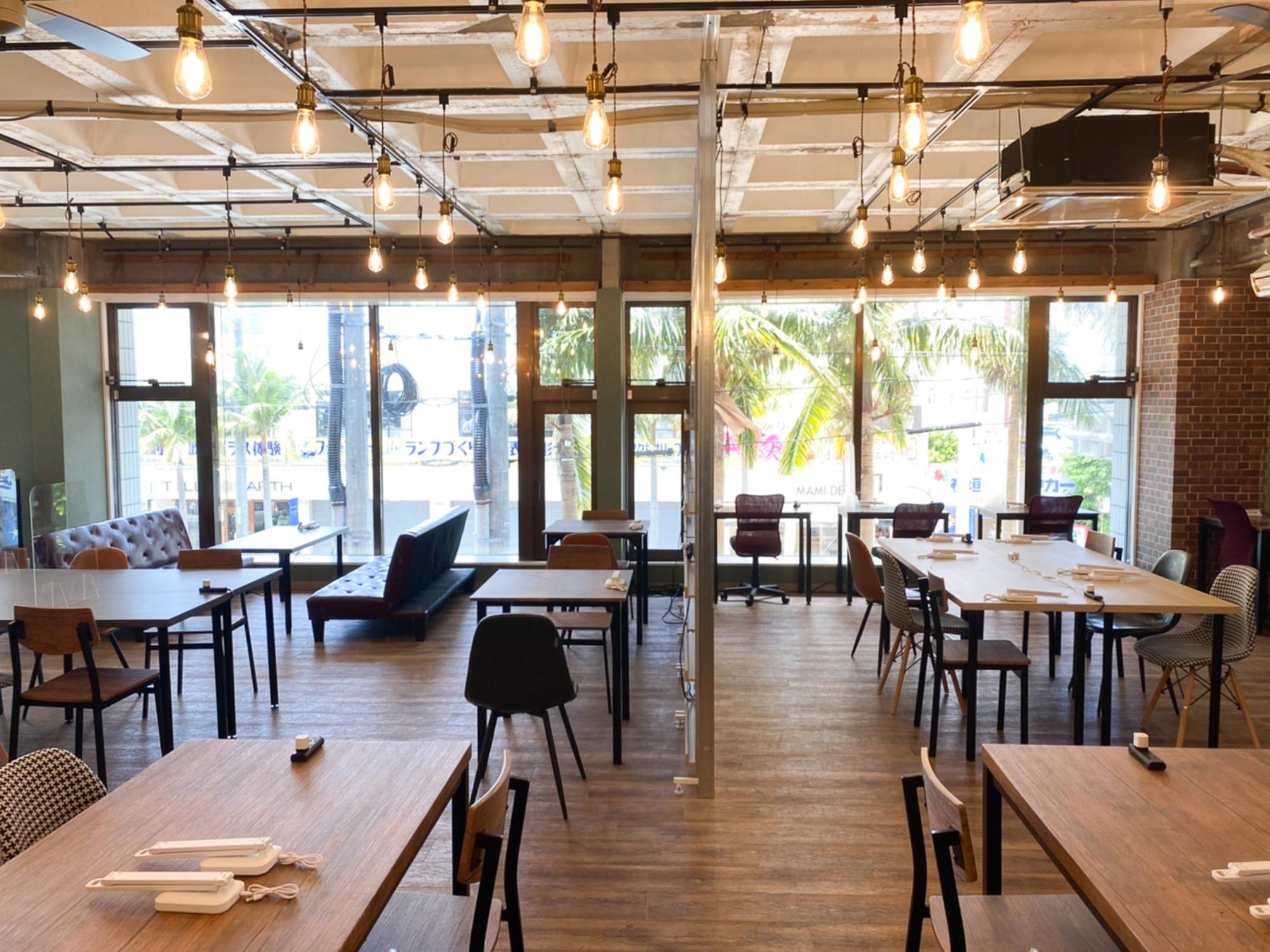 いいオフィス石垣島 by 730Work Life Cafe
